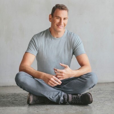 Photo of Scott Lyons