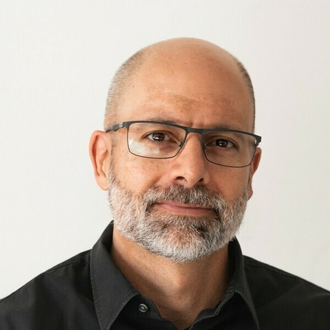 Photo of Luis Arnal