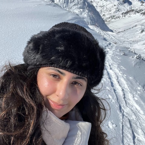 Photo of Nayreen Akhtar