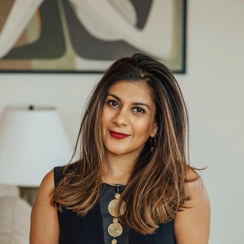 Photo of Vandana Harris