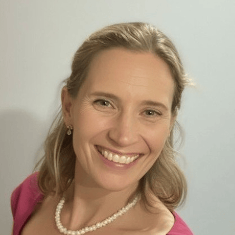 Photo of Kate Hilton