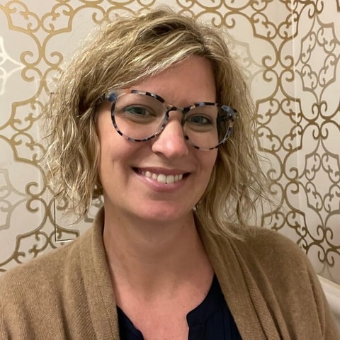 Photo of Alison Alexander